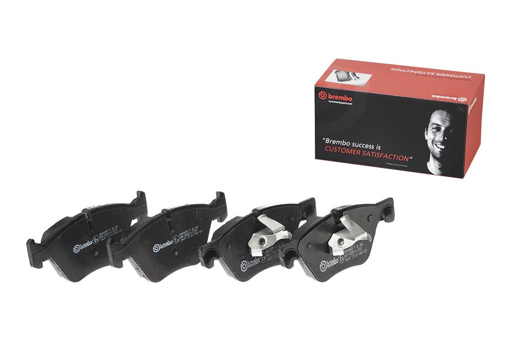 BREMBO FRONT AXLE BRAKE PADS SET P06060